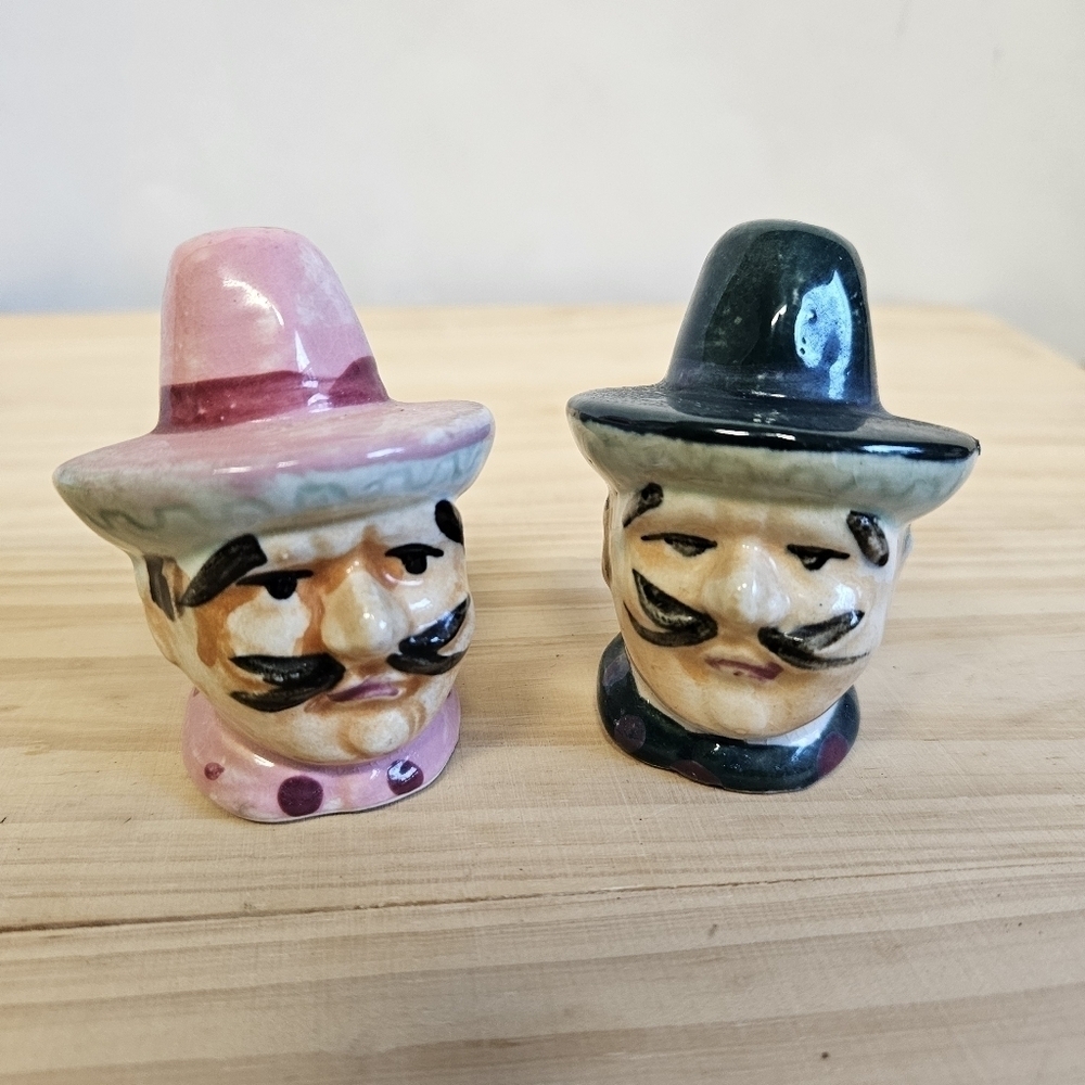 Vintage 60s Ceramic Mexican Heads Handpainted Salt and Pepper Shakers